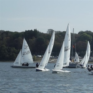 Flying Fifteen Belgian Nationals at Lake Plate Taille (SNEH)